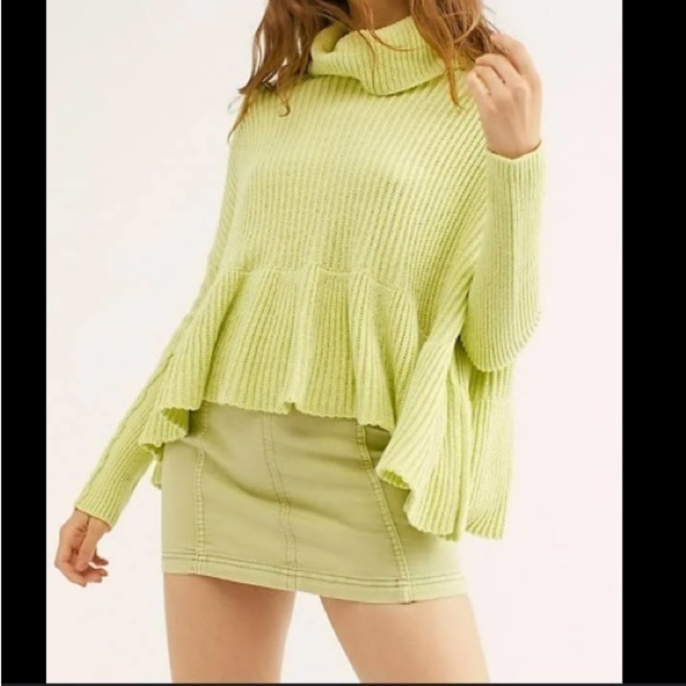 Free People Layer Cake Sweater Size Small